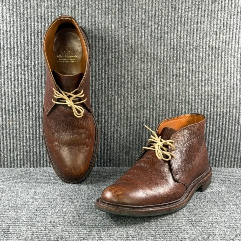 Allen Edmonds Gobi Chukka Boots Mens 11 B Brown Grain Leather Dainite Sole 1514